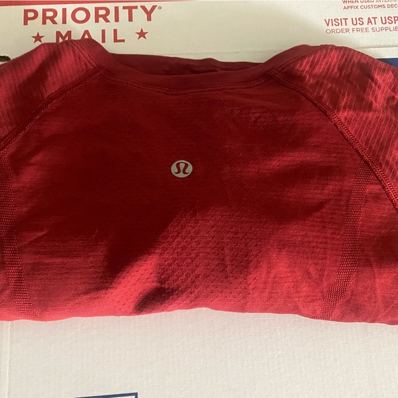 🍋 Lululemon Long Sleeve Swift Shirt - Picture 6 of 6